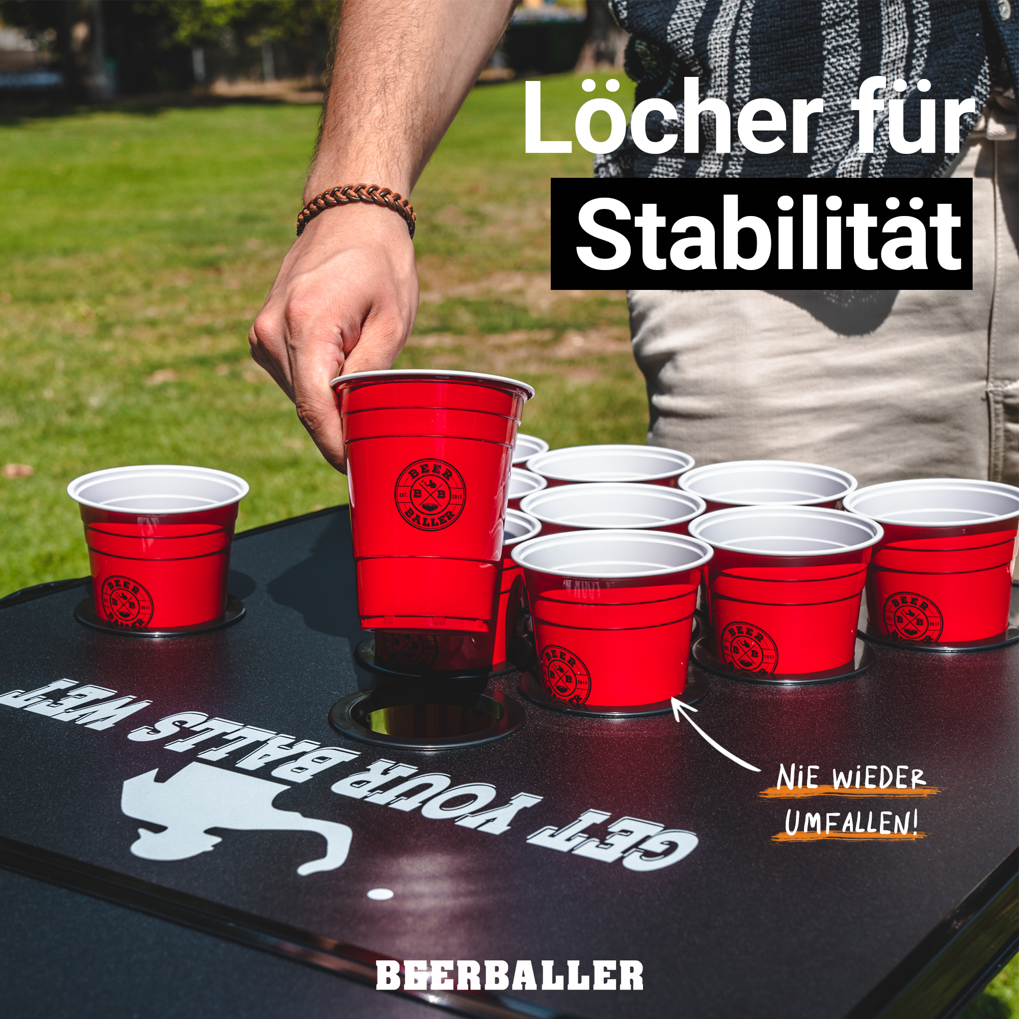 Beer Pong Tisch 'All Black' mit Löchern