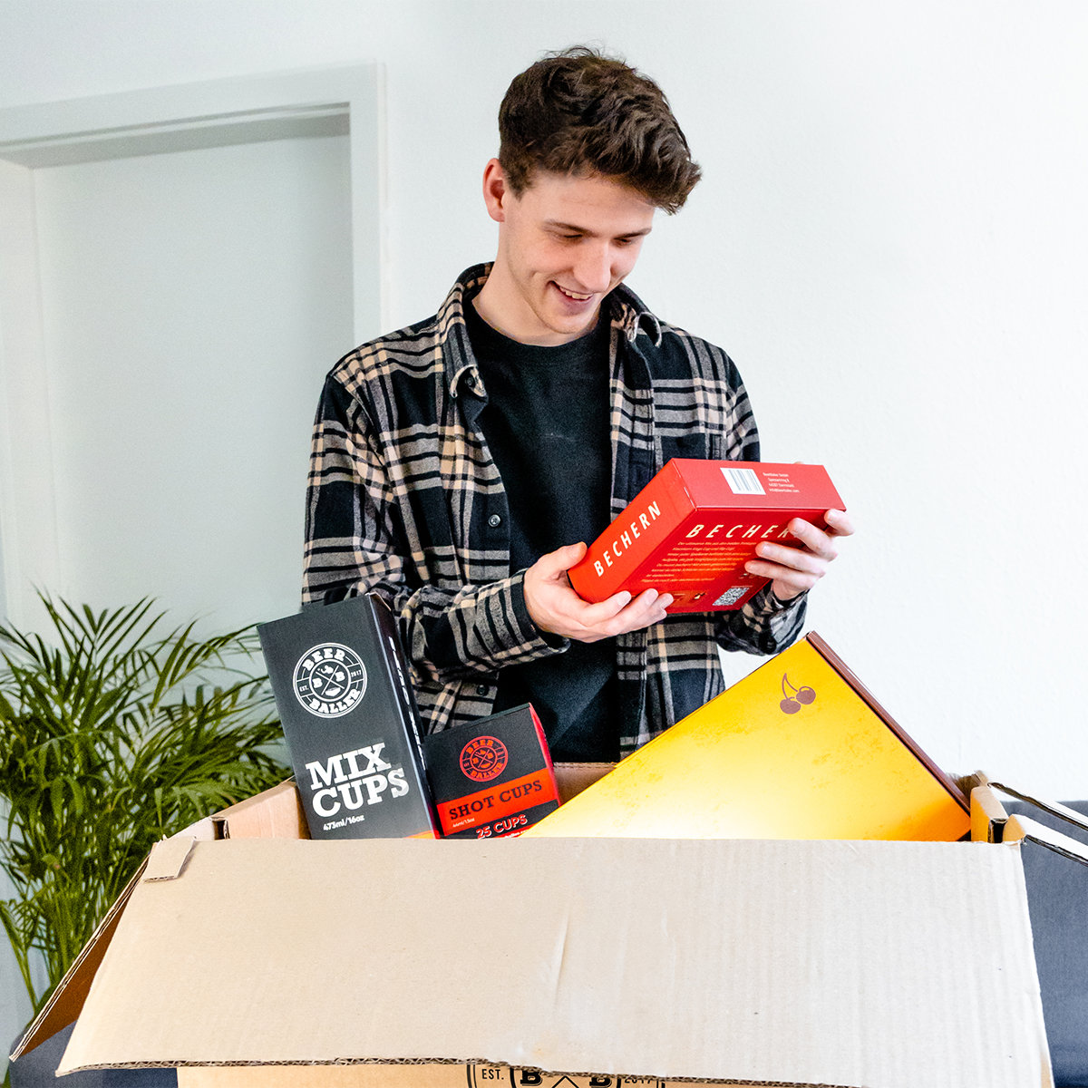 Mystery Box (B-Ware/ Retouren | 100€+ Warenwert)